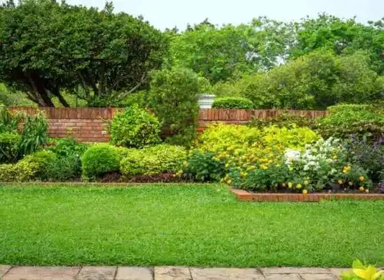 landscaping services Beavercreek